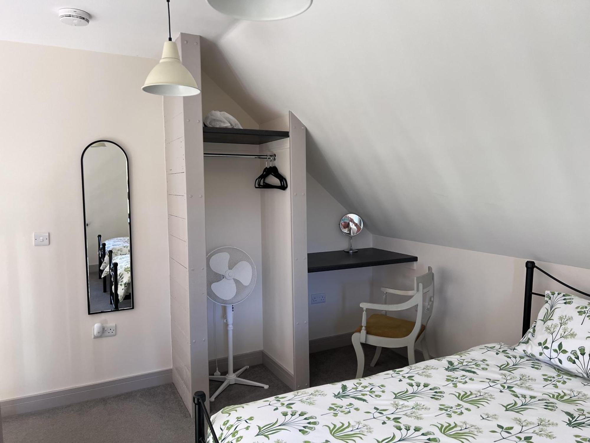 Poachers Hut - Captivating 1-Bed Cottage Shorwell Kültér fotó